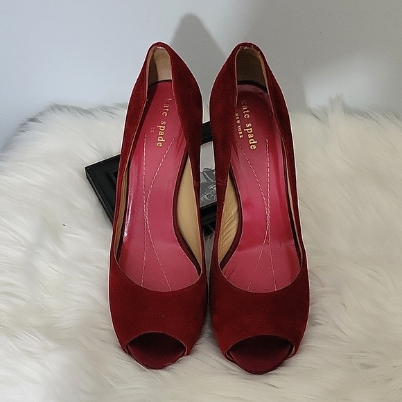 Beautiful Kate Spade Velvet Peep-Toe Heels - Picture 3 of 13
